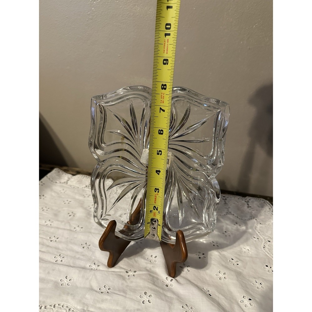 Mikasa Flores Crystal Dish Clear Serving Bowl Flower Shape Curved Pointed Petals - Picture 6 of 7